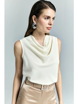 Sateen Degaje Yaka Kolsuz Bluz - Sarı