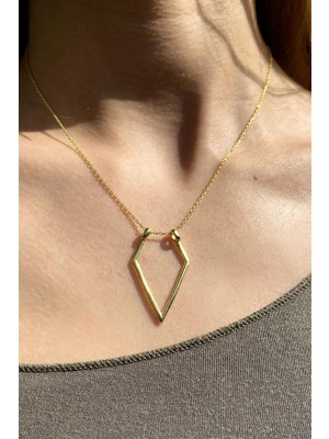 Spossy Silver Jewelry Üçgen Tasarım Kolye