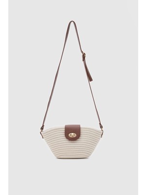 Gabri Kapaklı Hasır Çapraz Çanta Vizon