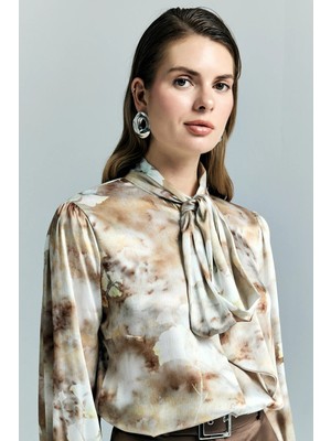 Sateen Desenli Fularlı Gömlek - Kahve