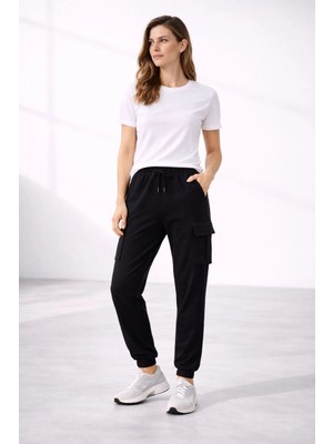 Alfanora Kadın Jogger Eşofman Altı Rahat Kalıp, Kargo Cepli, Lastikli Paça, Günlük Spor Pantolon - Siyah