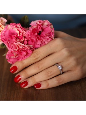 Nusret Takı 925 Ayar Gümüş 1 Ct Görünümlü Tektaş Yüzük