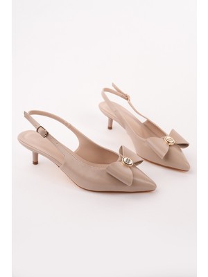 Muggo Loresta Fiyonklu Gold Detaylı Sivri Burun Arkası Açık Kadın Topuklu Ayakkabı