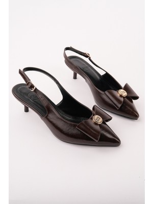 Muggo Loresta Fiyonklu Gold Detaylı Sivri Burun Arkası Açık Kadın Topuklu Ayakkabı