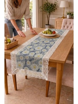 Rona Home Mavi Papatya Desenli Dantelli Runner Şık Modern Çiçekli Tasarım Çeyizlik Kumaş Su Geçirmez