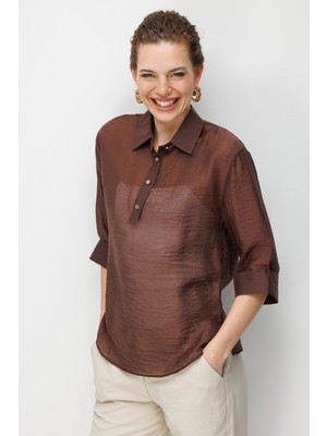 Desen Triko Kadın Yakası Düğmeli Truvakar Kollu Gömlek Kahve