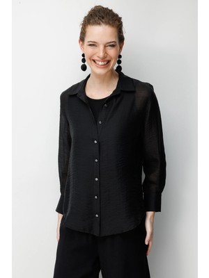 Desen Triko Kadın Yakası Düğmeli Uzun Kollu Gömlek Siyah