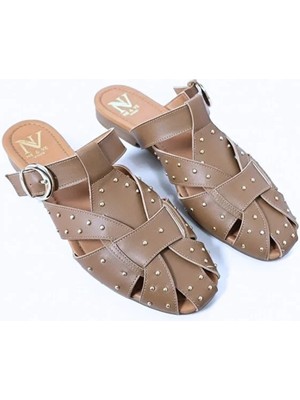 Ne&Ve Shoes Hakiki Deri Pim Detaylı ve Tokalı Kadın Kare Burun Sabo Terlik