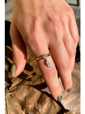 Spossy Silver Jewelry Sallantılı Badem Taşlı Yüzük