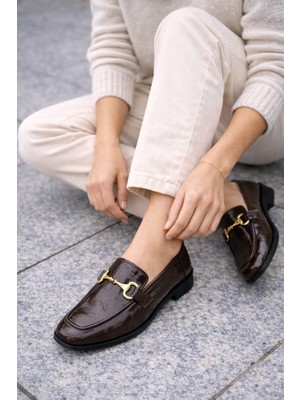 Slipcat Kadın Rugan Loafer Gold Tokalı Günlük Şık Rahat Babet Ayakkabı