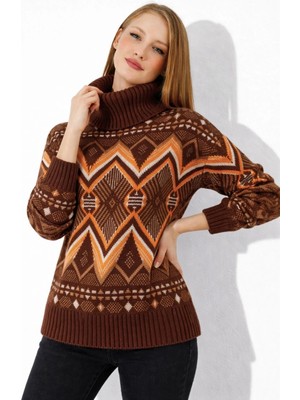 Irmak Kerekli Kadın Kilim Desenli Yumuşak Dokulu Balıkçı Yaka Triko Kazak 7590 Kahverengi