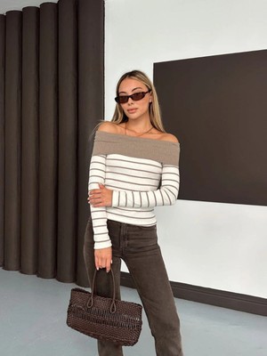 Shoplet Çizgili Madonna Yaka Kaşkorse Bluz Bej A844