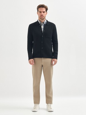 Karaca Siyah Yün Karışımlı Gömlek Yaka Triko Hırka