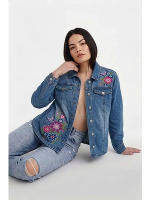 Markapia Kadın Çiçek Nakışlı Likralı Mavi Denim Ceket