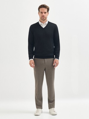 Karaca Siyah Yün Karışımlı V Yaka Triko Kazak