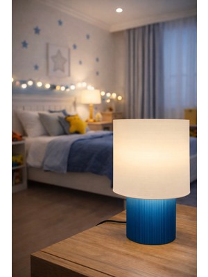 Piccomino Urban Loft Serisi: Dikey Hatlı Silindir Abajur - Her Ortama Uygun Modern Aydınlatma