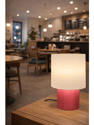 Piccomino Urban Loft Serisi: Dikey Hatlı Silindir Abajur - Her Ortama Uygun Modern Aydınlatma