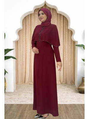 Amine Hüma Boncuk Detaylı Omuzu Pelerinli Sunay Abiye Bordo