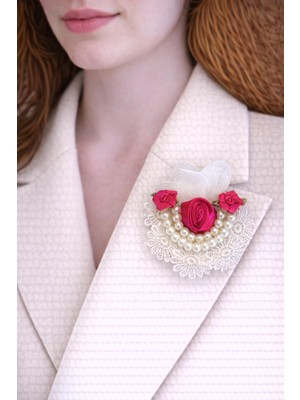Gönülden Tasarım 8x8 cm Dantel Işleme Boncuklu Broş Yaka Aksesuarı