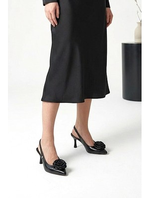 Gökhan Talay Rosalind Esnek Yumuşak Kaymaz Taban (8 Cm) Siyah Rugan El Yapımı Gül Detaylı Açık Lastikli Kadın Topuklu Ayakkabı