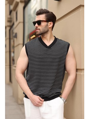 Madmext Siyah V Yaka Çizgili Kolsuz Triko Tişört E7179