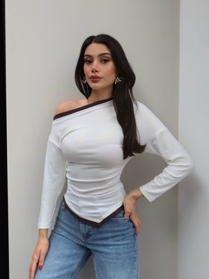 Esra Helvacı Düşük Omuz Çift Katmanlı Bluz