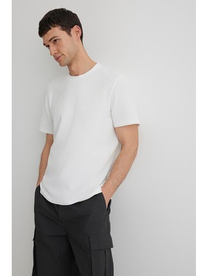 Mavi Erkek Dokulu Basic T-Shirt M0610277 Kırık Beyaz