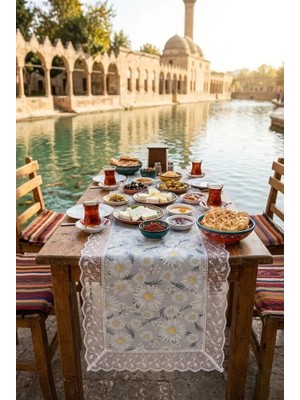 Rona Home Kenarı Güpürlü Özel Dikim Runner Dekoratif Papatya Runner Yıkanabilir ve Silinebilir Yemek Şalı.