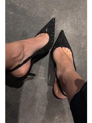 5in1Canpolat Siyah Taşlı Sivri Burun Slingback 26014