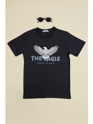 FullaModa Kartal Baskılı Bisiklet Yaka Erkek Çocuk Tişört