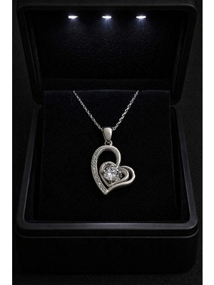 Siset Gümüş 925 Ayar Rodyum  Kaplama Tek Taşlı  Kalp  Kolye