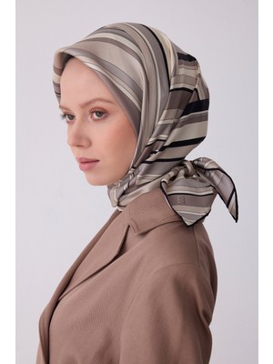 Belli Geometrik Desen Ipek Twill Eşarp (T)  4311-04
