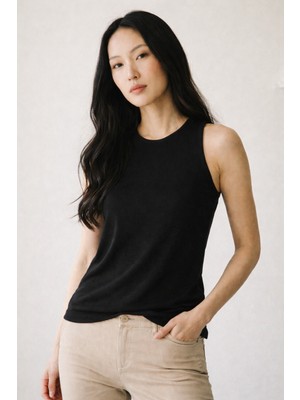 Minosora Ara Biyeli Ribana Atlet