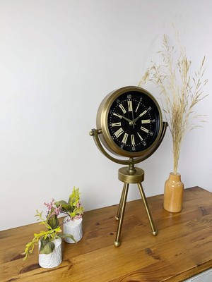 By Nevser Eskitme Metal Mini Tripod Zarif Masa Saati 45×26 cm