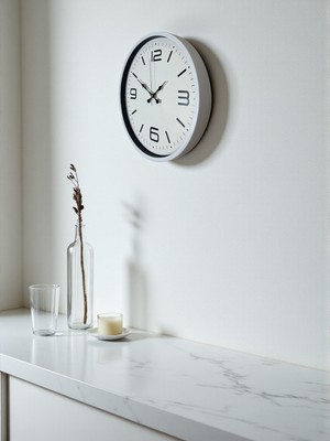 By Nevser 36 cm Beyaz Modern Dekoratif Duvar Saati