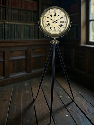 By Nevser Antik Görünümlü Eskitme Tripod Ayaklı Saat