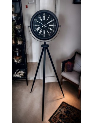By Nevser Black Aura Tripod Ayaklı Saat