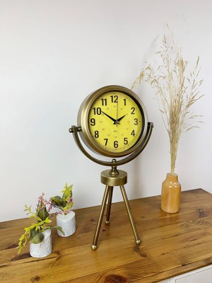 By Nevser Retro Antique Üç Ayaklı Metal Eskitme Masa Saati