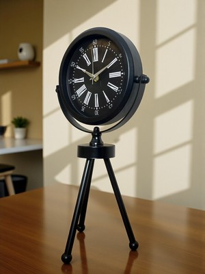 By Nevser Heritage Black Üç Ayaklı Metal Masa Saati