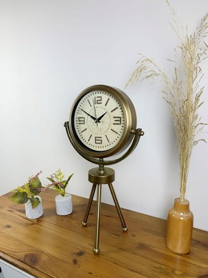By Nevser Nostalji Tripod Eskitme Üç Ayaklı Metal Masa Saati