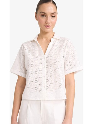 DeFacto Regular Fit Kaçık Yaka Brode Kısa Kollu Gömlek G0365AX26SM