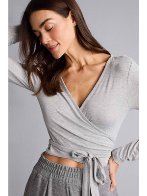 DeFacto Kuşaklı Uzun Kollu Tişört F8572AX26SP