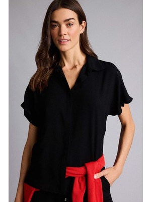 DeFacto Regular Fit Gömlek Yaka Kısa Kollu Gömlek H1482AX26SP