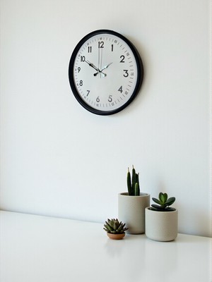 By Nevser 36 cm Siyah Dekoratif Duvar Saati