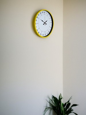 By Nevser 36 cm Sarı 24 Saat Göstergeli Özel Tasarım Duvar Saati