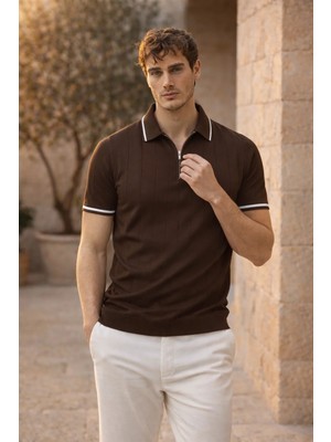 Valiberta Jared Yakası Şeritli Dik Çizgili Yarım Fermuar Ince Triko Erkek T-Shirt - Kahve