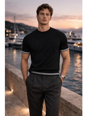 Valiberta Dale Kolları Şeritli Bisiklet Yaka Ince Triko Örme Regular Fit Erkek T-Shirt - Siyah