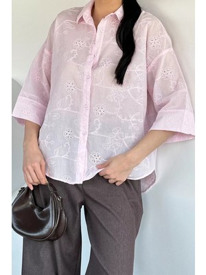 Gülseli Oversize Kendinden Desenli Gömlek P-00020771