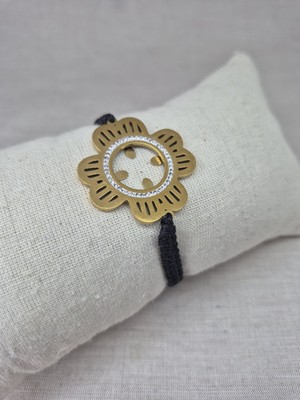 Pina Hediyelik Aksesuar Çelik Çerçeveli Çeyrek Altın Takılan Çeyrek Altın Uyumlu Makrome Bileklik