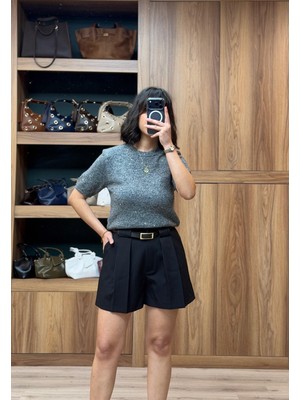 Vazıradk Kalın Biritli Mini Şort